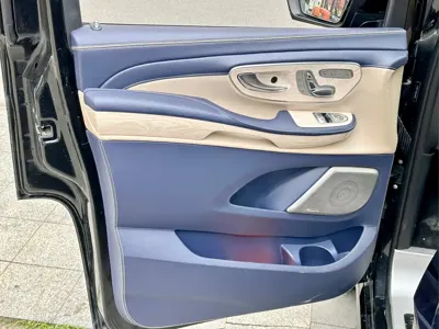 Mercedes-Benz V-Class 2018, 116800 км, за 149800 CNY - фото 6