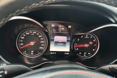 Mercedes-Benz C-Class 2017, 110700 км, за 85572.84 CNY - фото 11