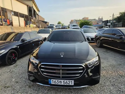 Mercedes-Benz E-Class · 2025 год