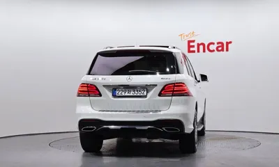 Mercedes-Benz GLE-Class 2017, 127158 км, за 27500000 KRW