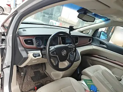 Buick GL8 2015, 67800 км, за 70100 CNY - фото 10