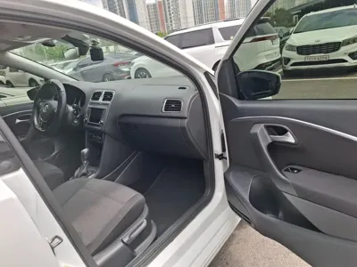 Volkswagen Polo 2016, 133000 км, за 6200000 KRW - фото 10
