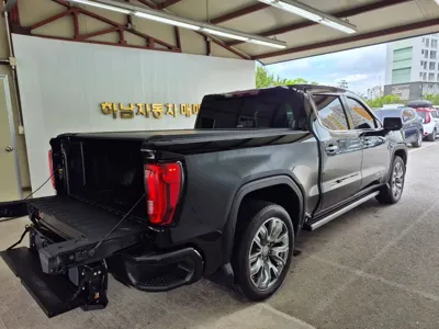 GMC Sierra 2023, 37817 км, за 62900000 KRW - фото 4