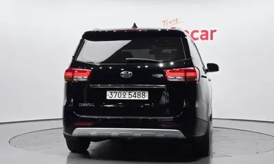 Kia Canival 2017, 173482 км, за 8900000 KRW