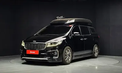 Kia Canival · 2019 год