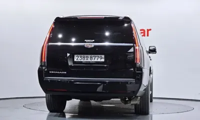 Cadillac Escalade 2015, 90107 км, за 27990000 KRW