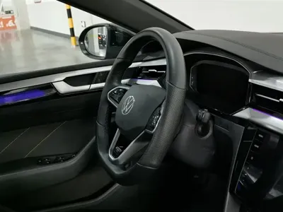 Volkswagen CC 2024, 32700 км, за 129800 CNY - фото 22