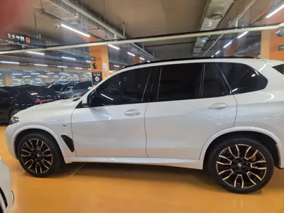 BMW X5 2025, 8100 км, за 129500000 KRW - фото 6