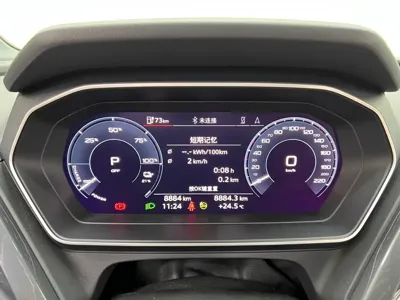 Audi Q4 e-tron 2025, 9000 км, за 150000 CNY - фото 28