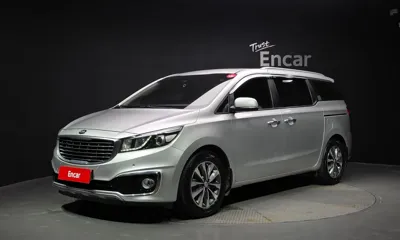 Kia Canival · 2017 год