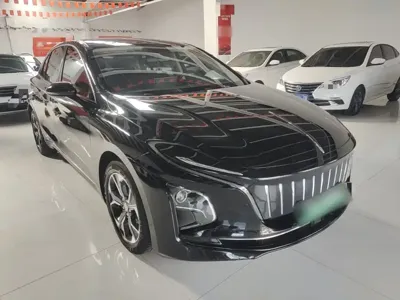 Hongqi Hongqi E-QM5 2023, 90399 км, за 64200 CNY