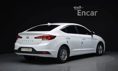 Hyundai Avante 2019, 65037 км, за 10500000 KRW - фото 2