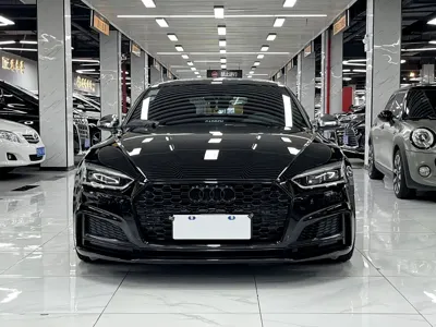 Audi S5 2019, 68000 км, за 168800 CNY
