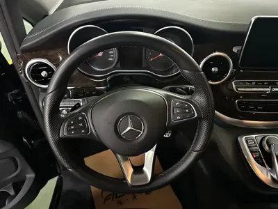 Mercedes-Benz V-Class 2018, 60000 км, за 156000 CNY - фото 9