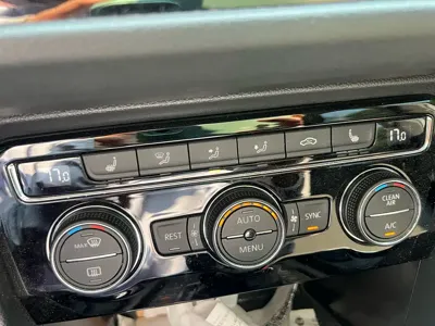 Volkswagen Tiguan L 2021, 26000 км, за 95800 CNY - фото 9