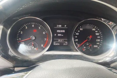 Volkswagen Sagitar 2018, 95500 км, за 59373.46 CNY - фото 10