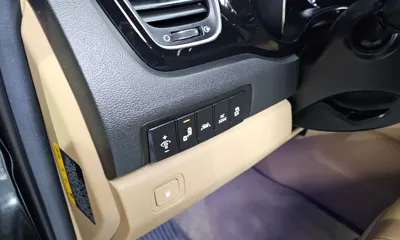 Kia Canival 2016, 174551 км, за 12900000 KRW - фото 20