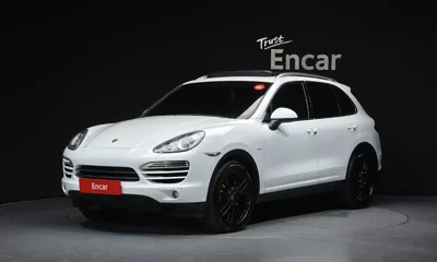 Porsche Cayenne · 2013 год