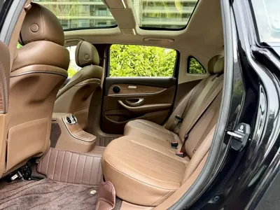Mercedes-Benz E-Class 2023, 89000 км, за 238000 CNY - фото 6