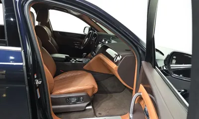 Bentley Bentayga 2017, 78371 км, за 88990000 KRW - фото 11