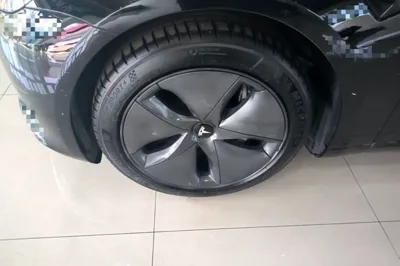 Tesla Model 3 2022, 40800 км, за 160153.36 CNY - фото 8