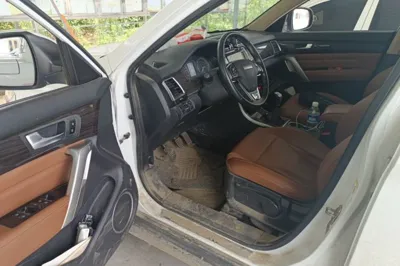 Haval H2 2016, 137300 км, за 29537.18 CNY - фото 13