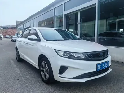 Geely Emgrand GL 2018, 100000 км, за 21800 CNY - фото 3