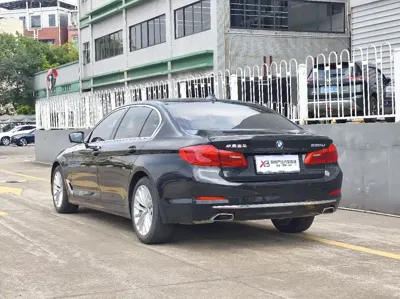 BMW 5 Series 2020, 40000 км, за 176000 CNY