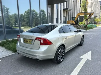 Volvo S60 2018, 86000 км, за 68500 CNY - фото 5