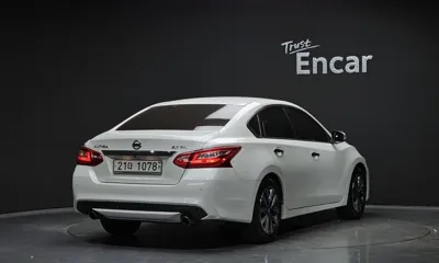 Nissan Altima 2017, 84993 км, за 9400000 KRW
