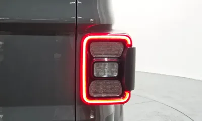 Jeep Gladiator 2022, 10663 км, за 999990000 KRW - фото 23