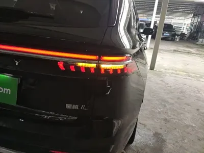 Geely Xingyue L 2021, 62900 км, за 69500 CNY - фото 8