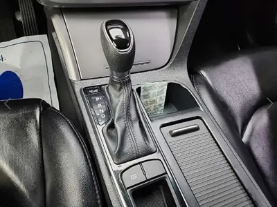 Hyundai Sonata 2015, 201181 км, за 3300000 KRW - фото 9