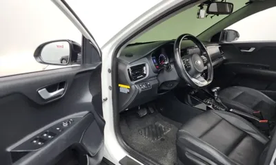 Kia Stonic 2019, 136732 км, за 9200000 KRW - фото 10