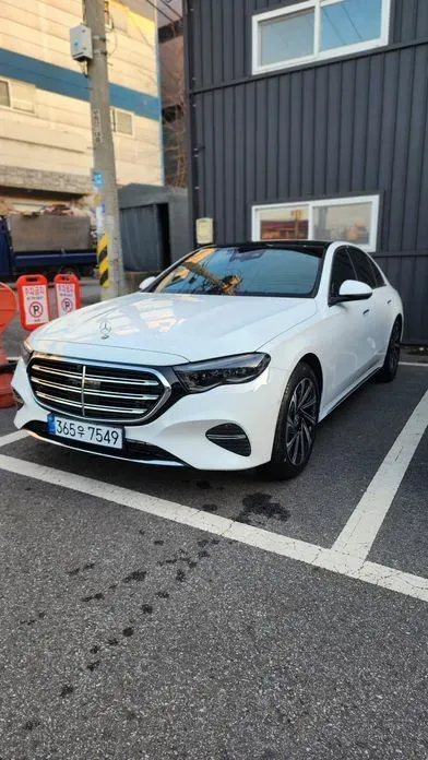 Mercedes-Benz E-Class 2026, 4300 км, за 80750000 KRW