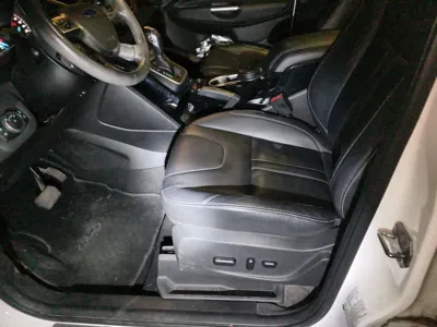 Ford Kuga 2015, 135000 км, за 32790.89 CNY - фото 16