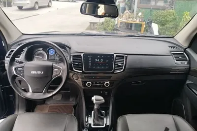 Isuzu D-MAX 2020, 70000 км, за 96748.7 CNY - фото 12
