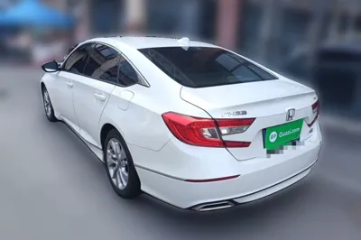 Honda Accord 2018, 105600 км, за 75940.11 CNY