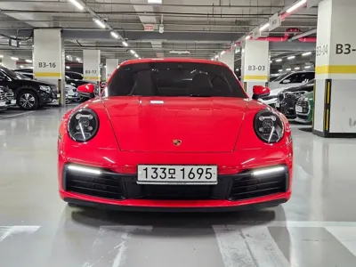 Porsche 911 2021, 51000 км, за 100780000 KRW