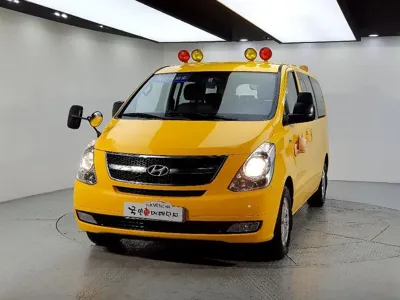 Hyundai Starex 2015, 130000 км, за 5890000 KRW