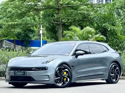 Zeekr 001 · 2022 год