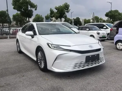 Toyota Camry 2025, 10000 км, за 116800 CNY