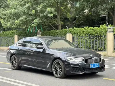 BMW 5 Series 2020, 70000 км, за 172800 CNY - фото 2