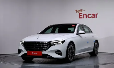 Mercedes-Benz E-Class · 2025 год