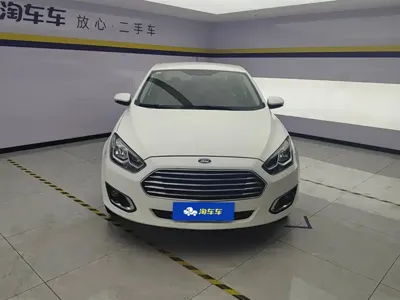 Ford Escort 2018, 36800 км, за 26800 CNY