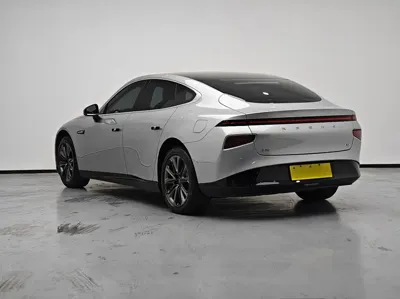 Xpeng P7 2022, 50000 км, за 94800 CNY