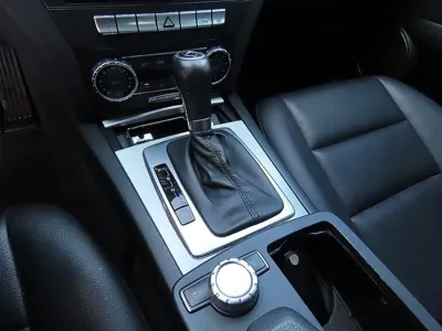 Mercedes-Benz C-Class 2012, 178950 км, за 4900000 KRW - фото 10