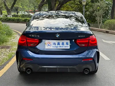 BMW 1 Series 2021, 100000 км, за 69800 CNY