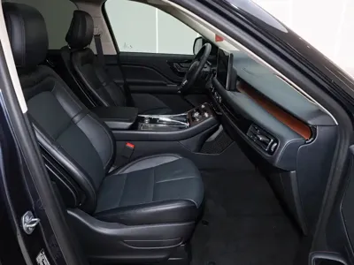 Lincoln Aviator 2024, 31600 км, за 265000 CNY - фото 30