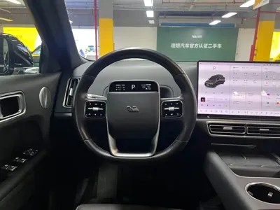 Li Auto Li L9 2023, 79000 км, за 227800 CNY - фото 8
